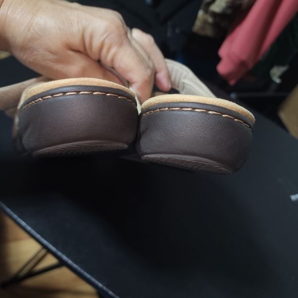 CLARKS EUC WOMENS SZ 8.5M LAURIEANN COVE SUEDE SLIPON SANDALS - Picture 9 of 10